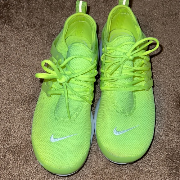 nike green pink yellow